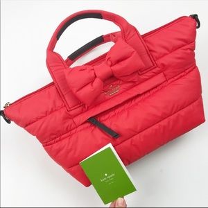 BEAUTIFUL like new Kate Spade Puffer purse